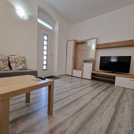 Secret Garden Apartment Koper Luaran gambar