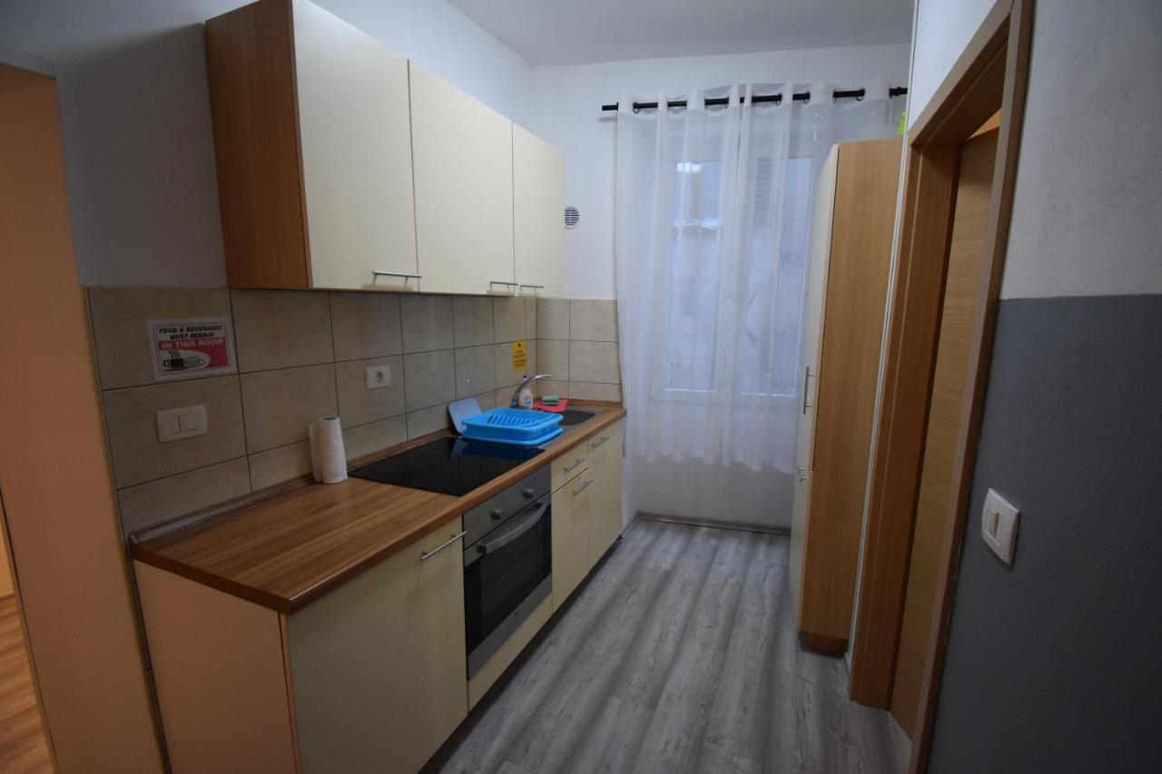 Secret Garden Apartment Koper Luaran gambar