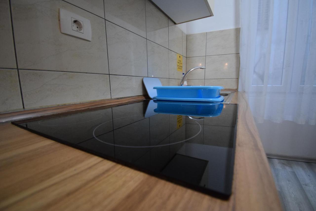 Secret Garden Apartment Koper Luaran gambar