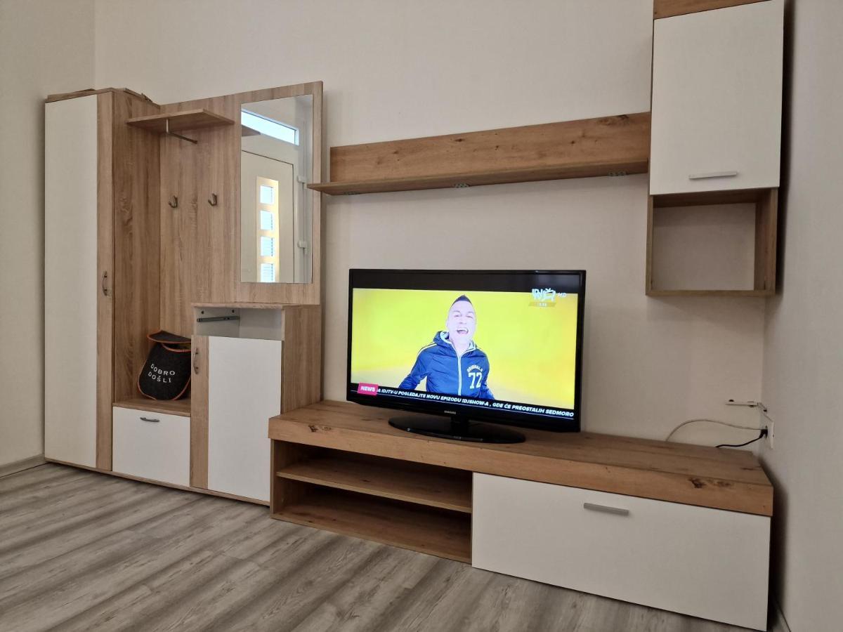 Secret Garden Apartment Koper Luaran gambar