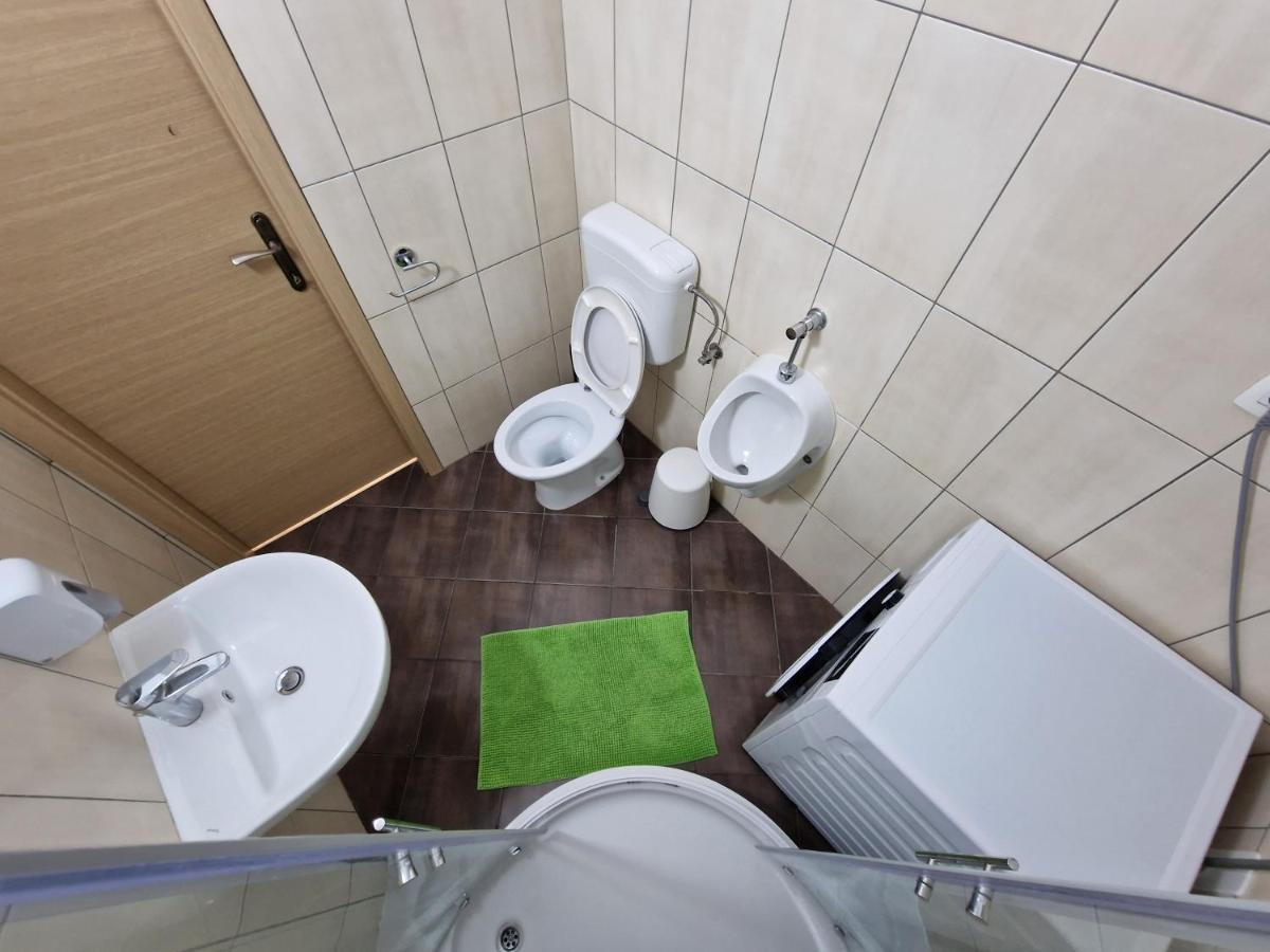 Secret Garden Apartment Koper Luaran gambar