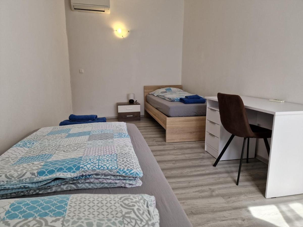 Secret Garden Apartment Koper Luaran gambar