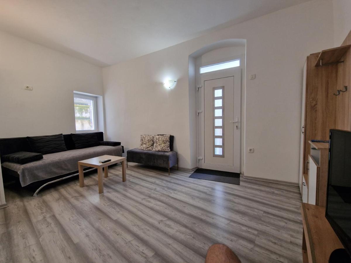 Secret Garden Apartment Koper Luaran gambar
