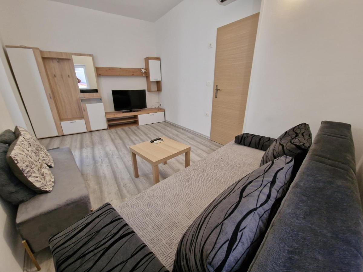 Secret Garden Apartment Koper Luaran gambar
